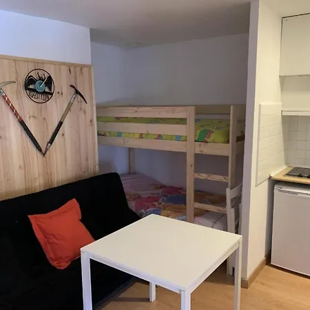 Primavera Elite Apartment *